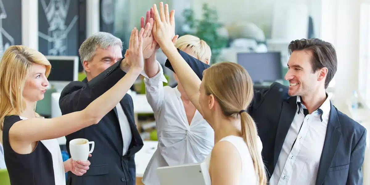 La communication non-violente : un pilier de la gestion du stress et des émotions en entreprise