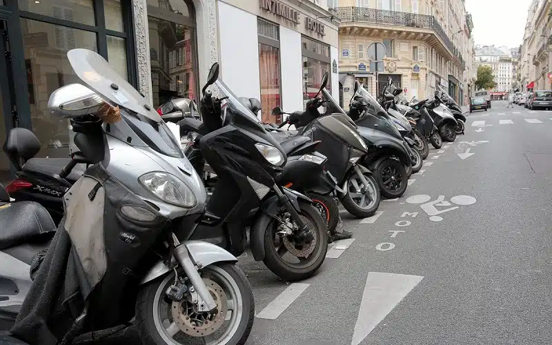 Trouver un parking sécurisé pour votre deux -roues sur Paris