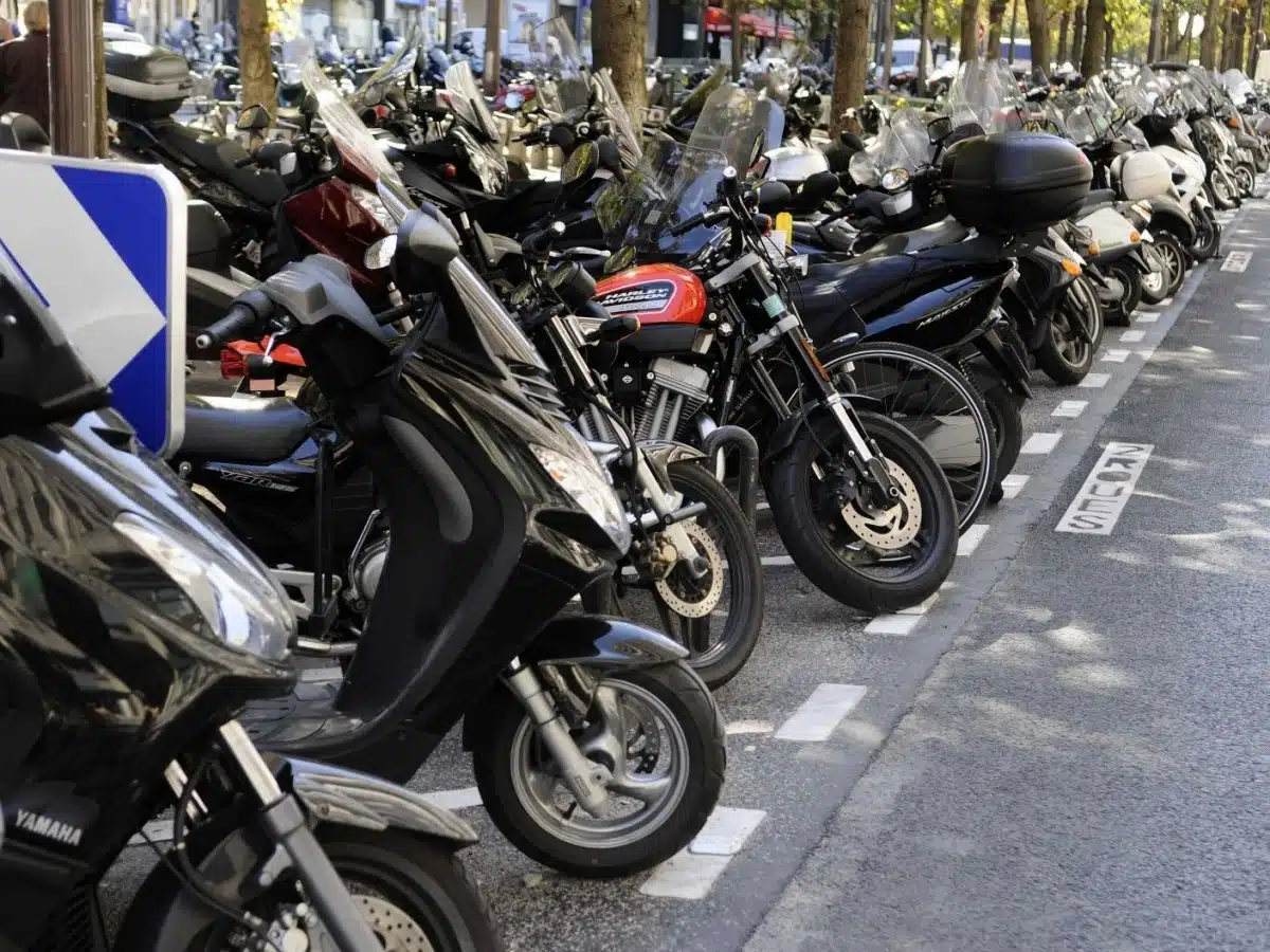 Trouver un parking sécurisé pour votre deux -roues sur Paris